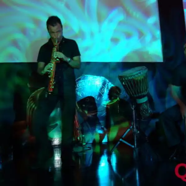 Aspectos. Lanzamiento de la linea de chocolates Turín rellenos de Baileys