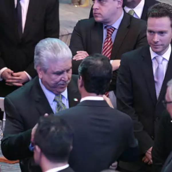 Ernesto Peña Nieto,Manuel Velasco