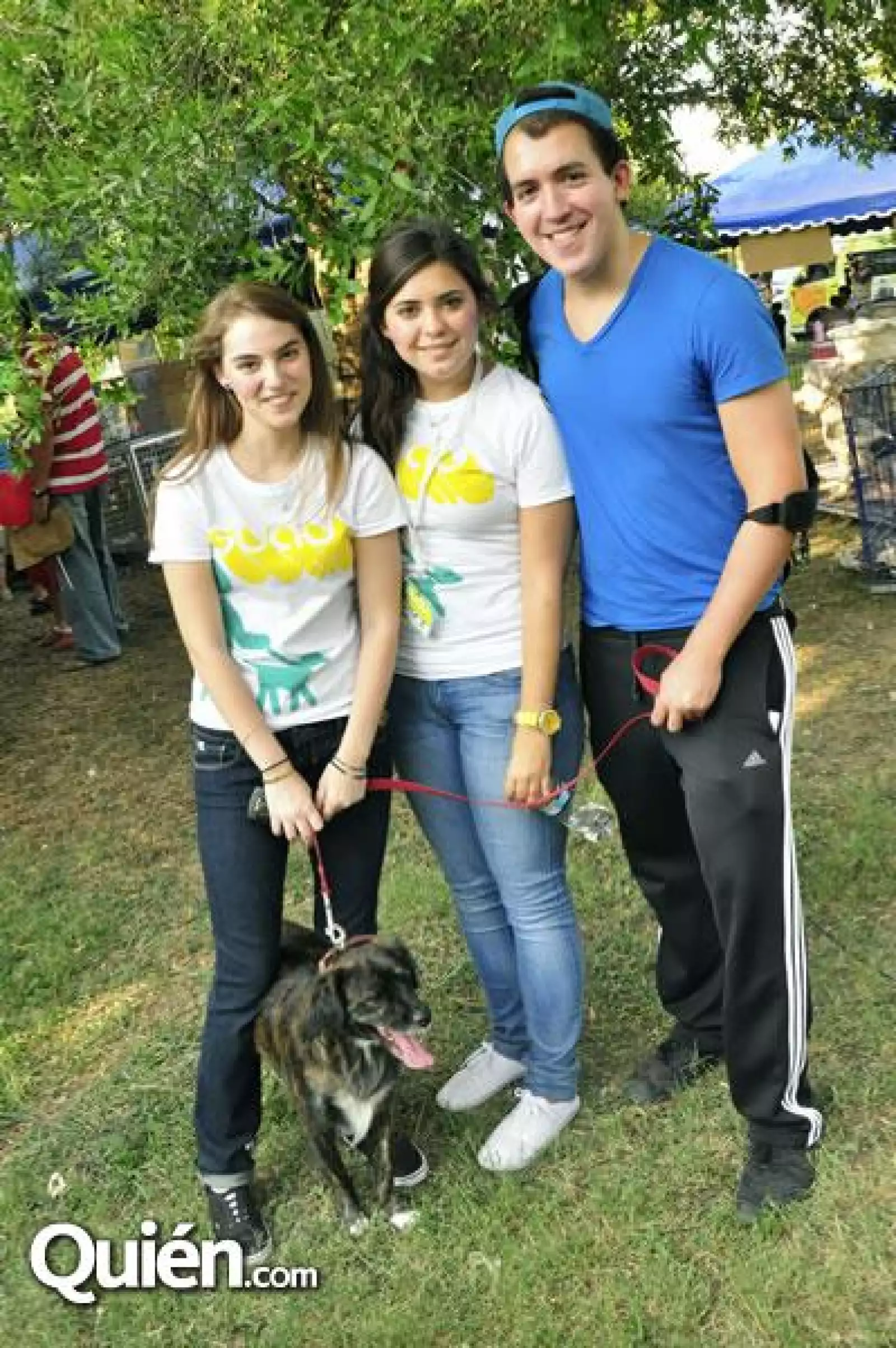 Mariel Ibañez,Monse Iga,Gerardo Iga y Pulgas