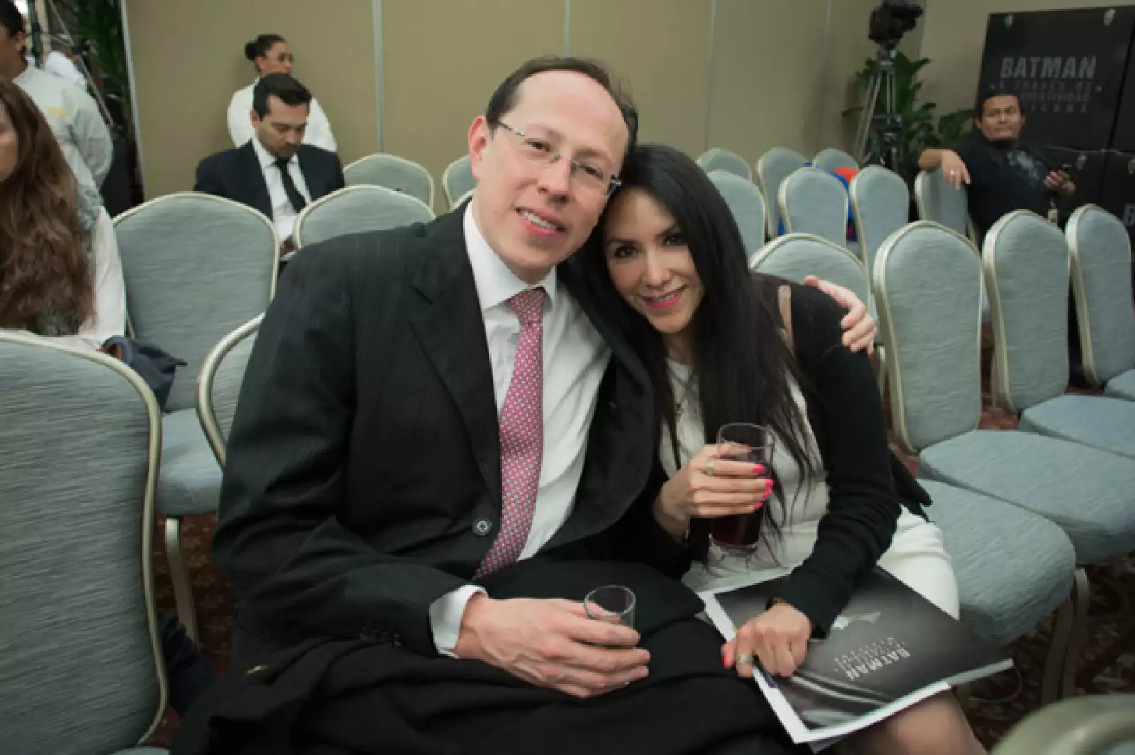 Hugo Flores y América Martínez