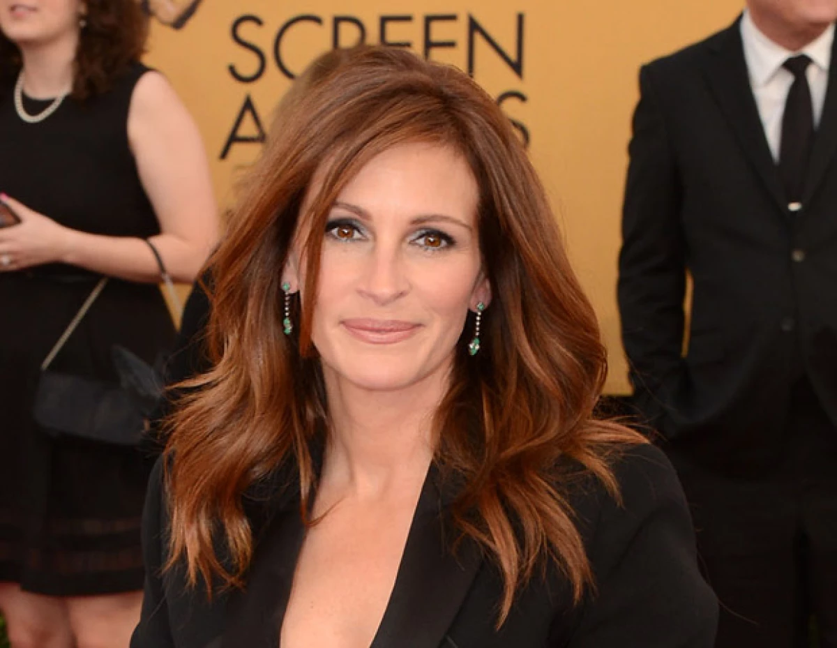 Julia Roberts