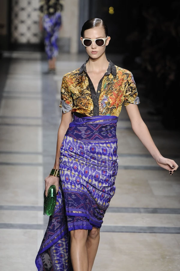Dries Van Noten Spring 2010 RTW, Paris