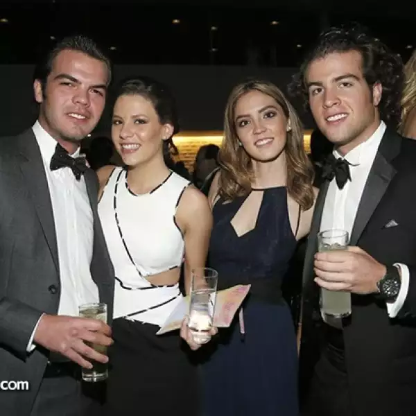 Gastón Cantarelli,María José Valle,Isabel Arellano e Iñaki Elola