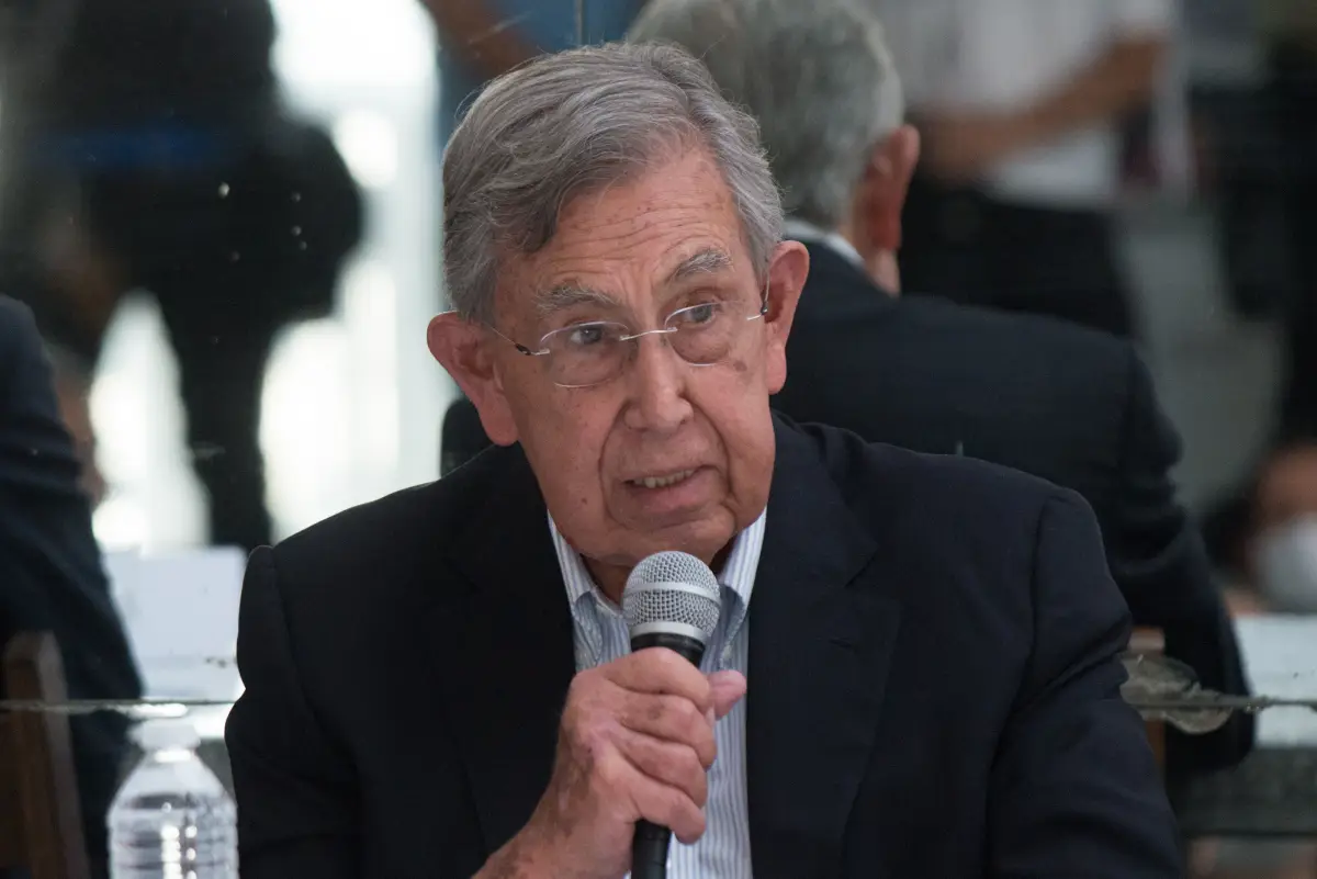 Cuauhtémoc Cárdenas, durante el lanzamiento de la Fundación "Porfirio Muñoz Ledo, Nueva República" la cual realizará coloquios, seminarios y concursos.