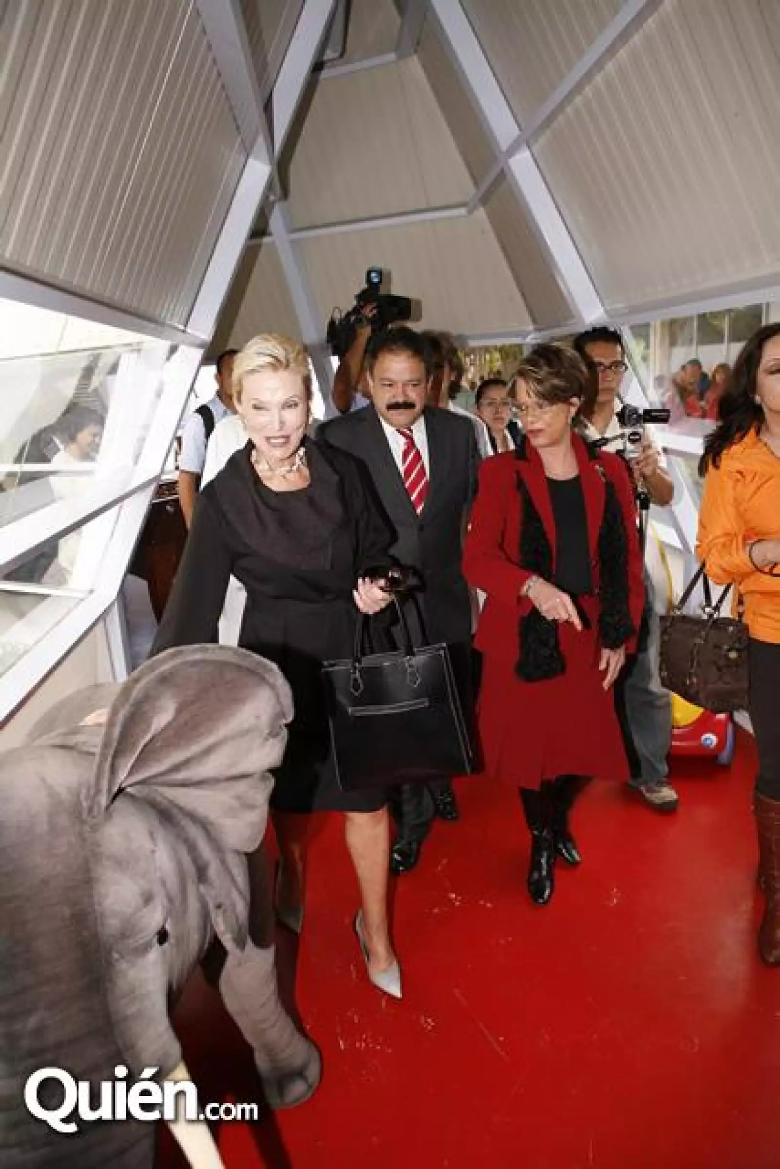 Raquel Bessudo,Armando Ahued,Virginia Sendel