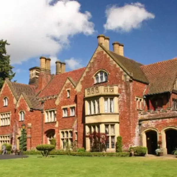 Thornewood Castle, Washington