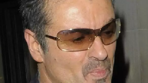 El cantante vuelve a ser noticia en menos de un mes por manejar en estado inconveniente, por lo que tendrá que enfrentar cargo al respecto.