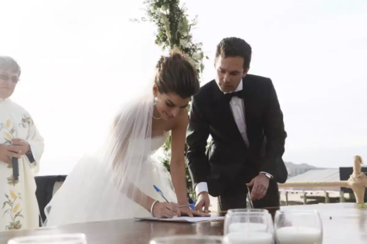 Así quedó oficial su matrimonio.