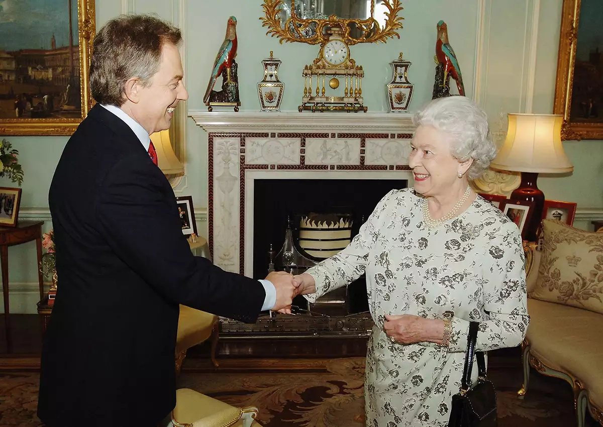Tony Blair Asks Permission From The Queen To Form Government