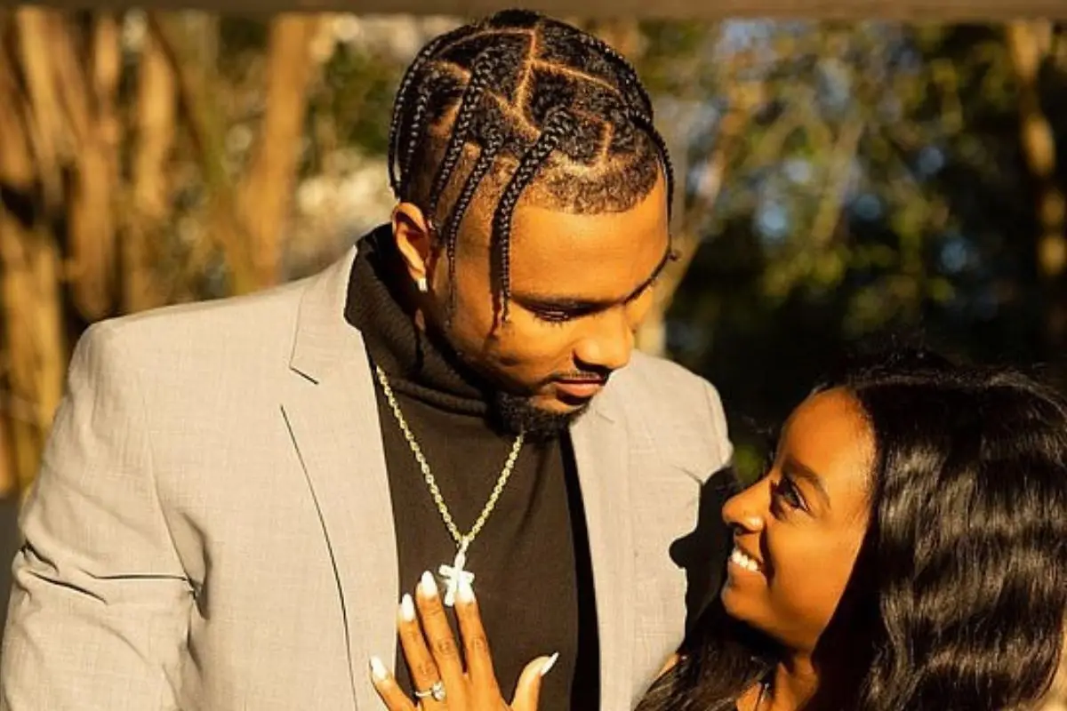 Jonathan Owens y Simone Biles