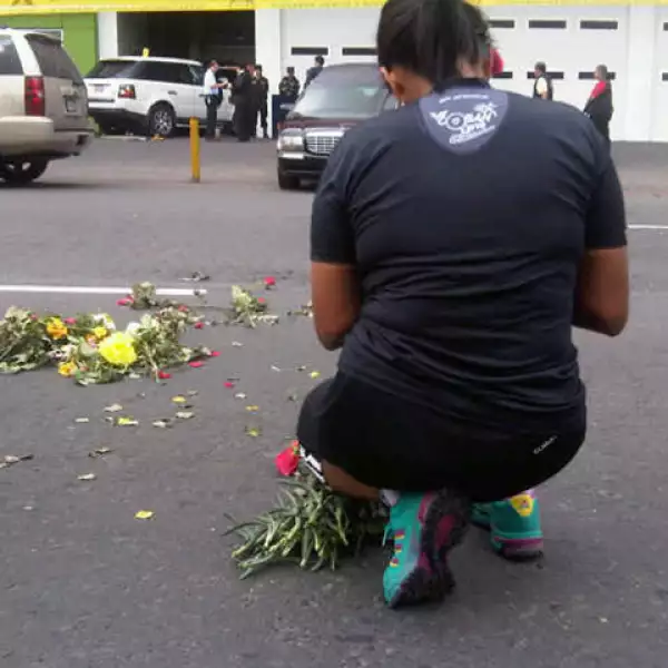 Uno de los hechos que marcó su vida fue la pérdida de su esposa y su hija en un accidente de avión, al cual él no alcanzó a subir.