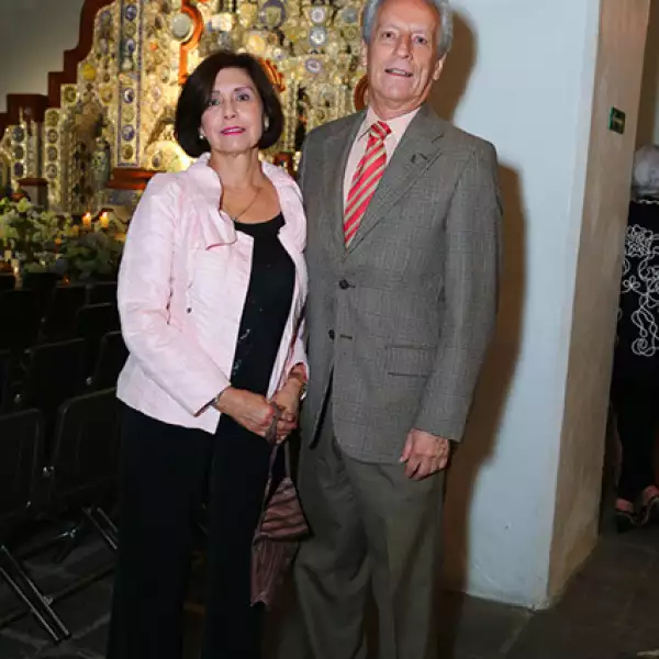 Priscilla y Carlos Hernández