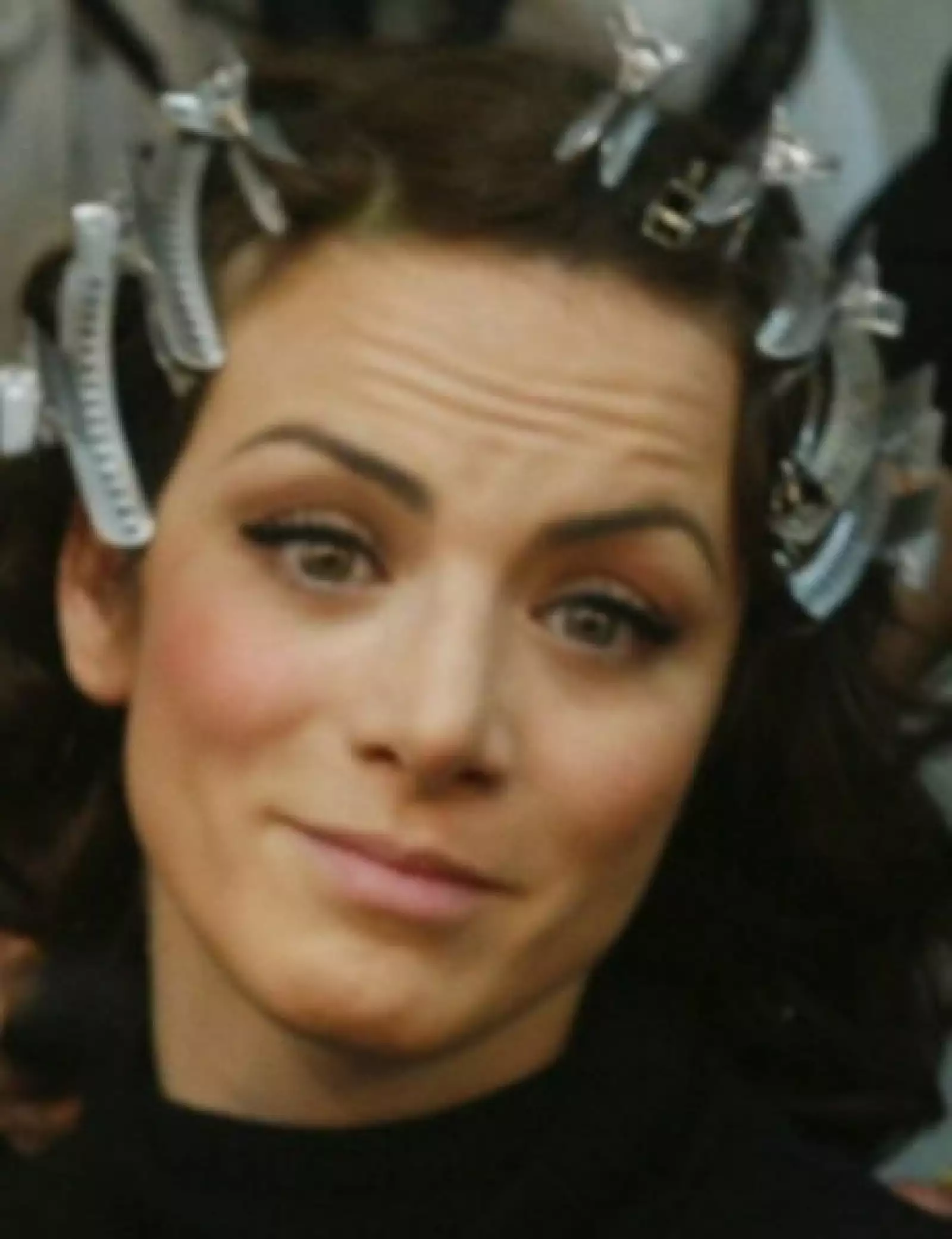 Silvia Navarro, ¡oops, la agarramos con tubos!