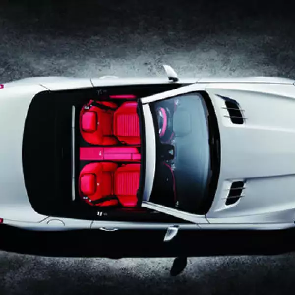 Cada año las marcas de automóviles de lujo mejoran su linaje y buscan ajustarse a las exigencias de consumidores con características distintas; lo que predomina en estos nuevos modelos es la innovación en el estilo, sin dejar de lado la potencia y ligerez