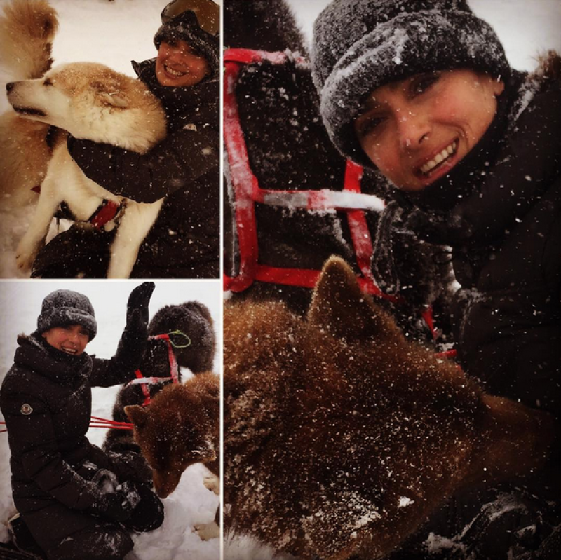 Inició el año en la nieve y rodeada de familiares y hasta mascotas.