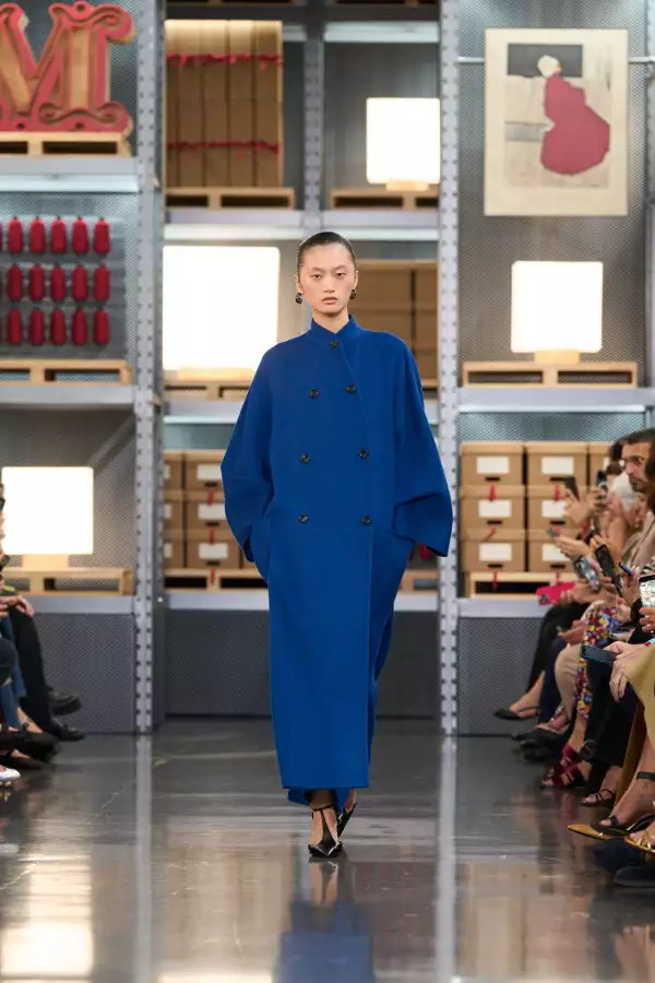 max-mara-kinetic-chic
