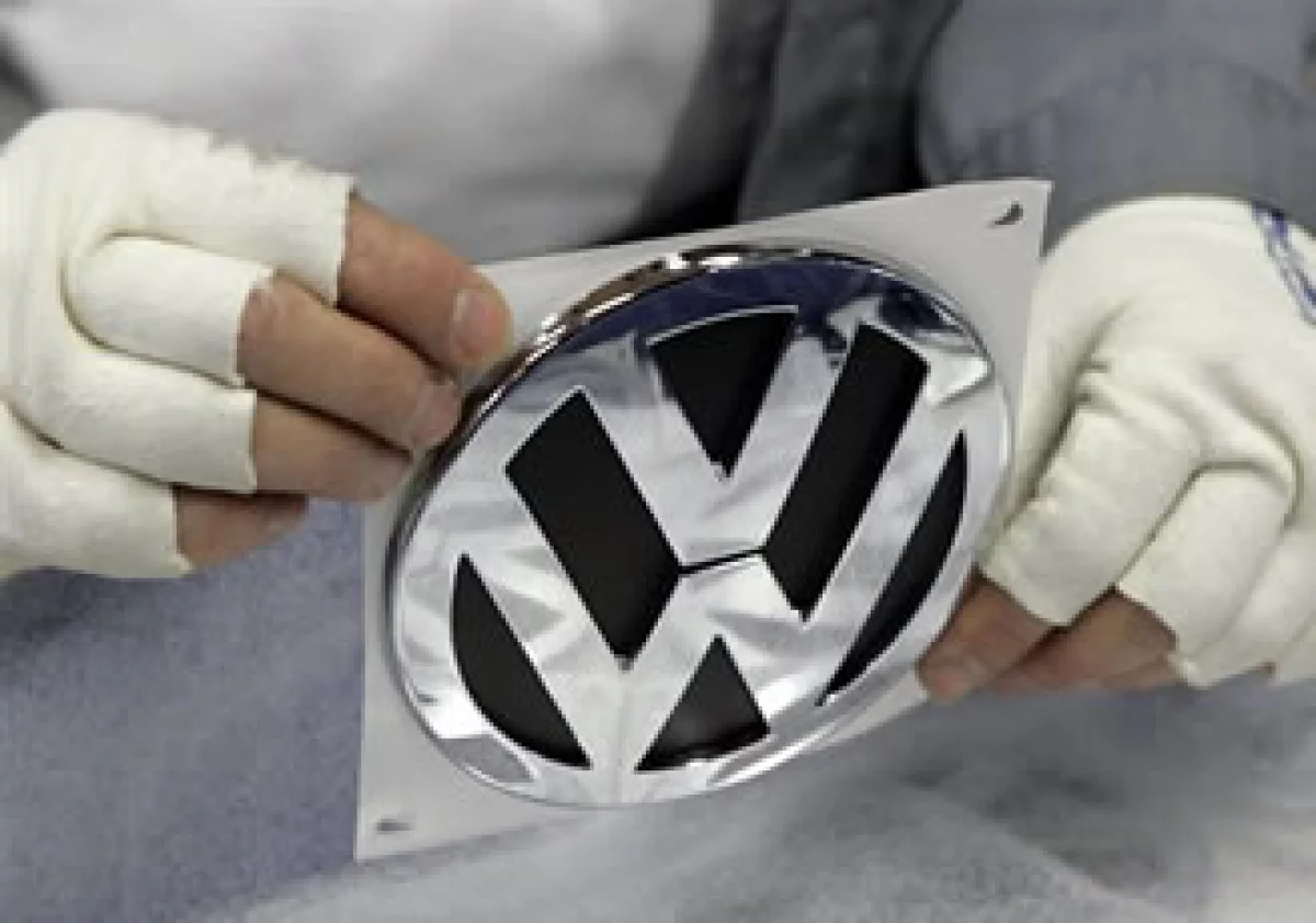 La firma también fabrica autos en asociación con SAIC Motor Corp. (Foto: AP)