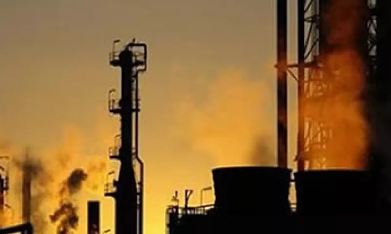 En el caso de México, el país perdió capacidad potencial por su deficiente esfuerzo de ahorro e inversión en sus exportaciones petroleras. (Foto: Archivo)