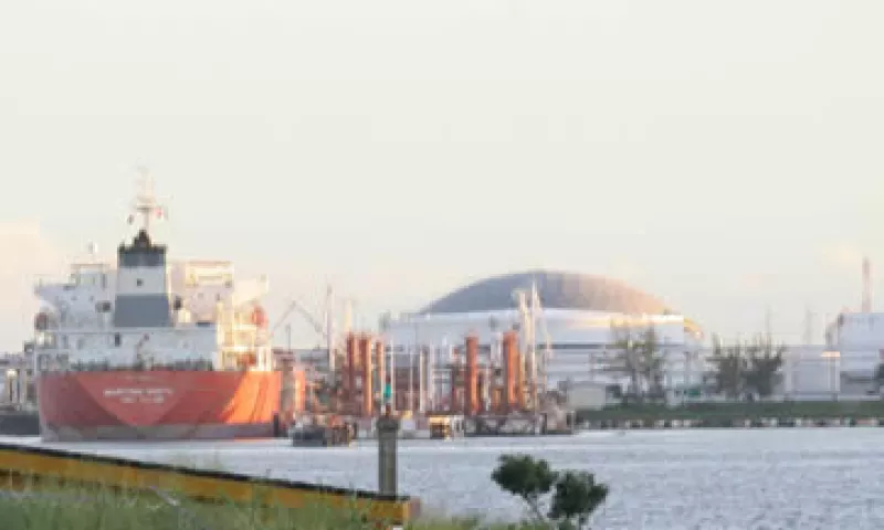 Entre los puertos cerrados está el de Coatzacoalcos, en Veracruz. (Foto: Cuartoscuro )