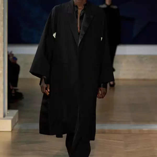 Fendi HC F26 019.jpg