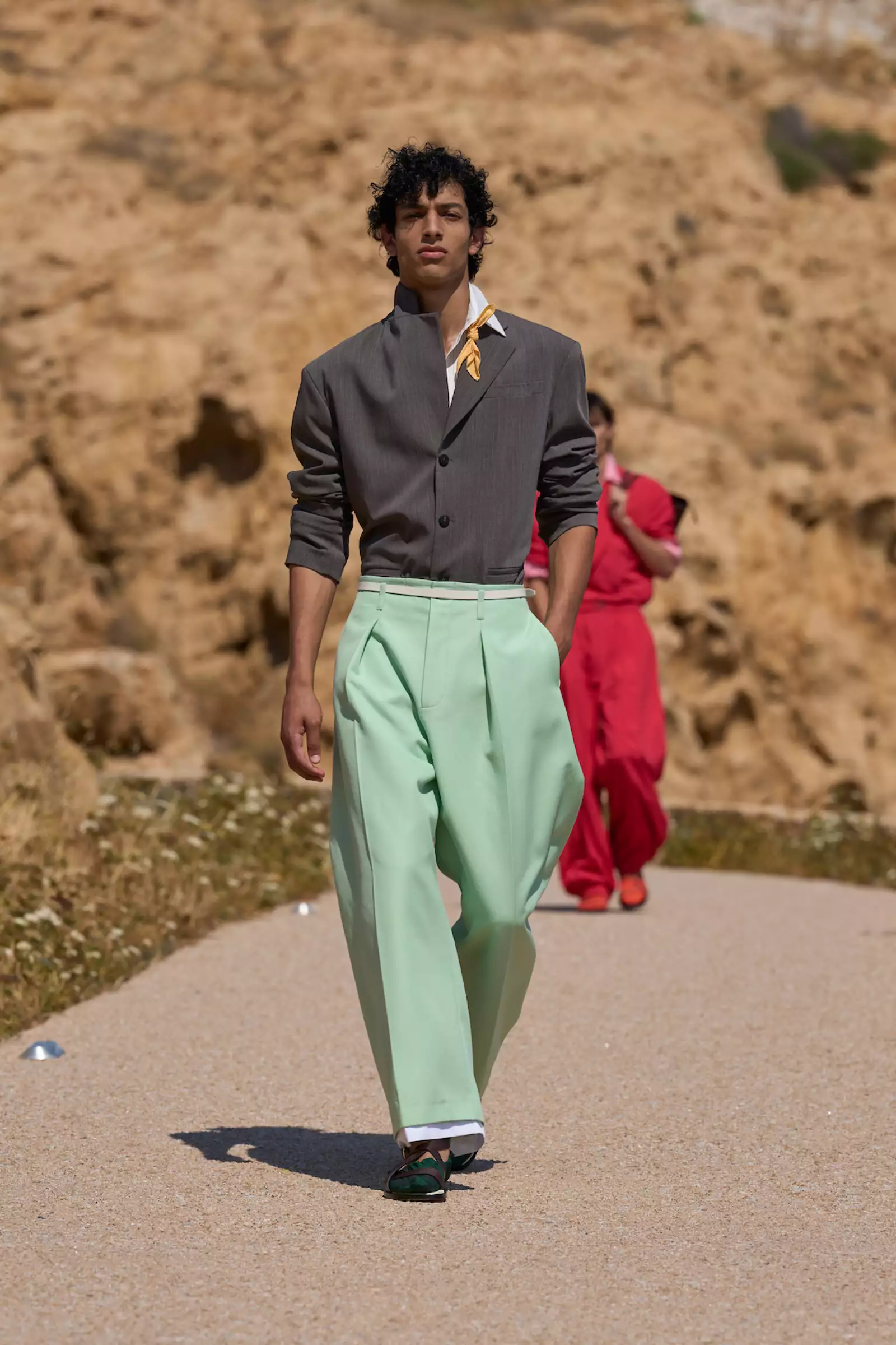 Jacquemus PO S27 036.jpg
