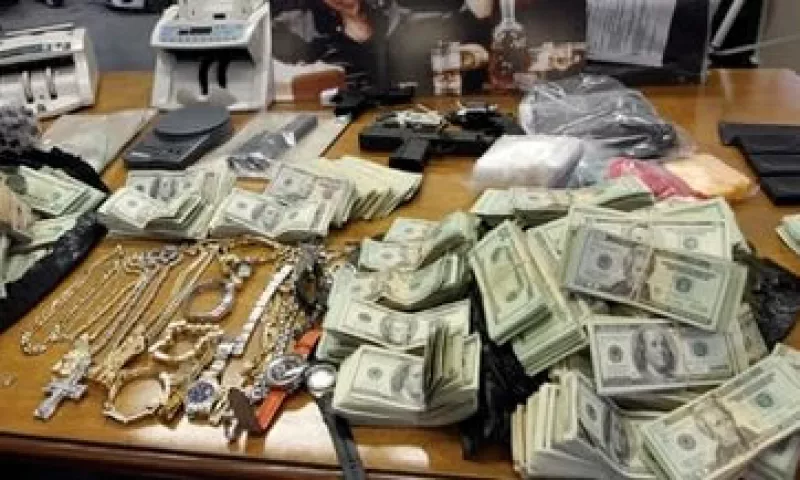 El tráfico de drogas coopta y se reproduce, por lo que no se observa su fin a corto plazo, advierte el analista Francisco Thoumi. (Foto: Reuters)