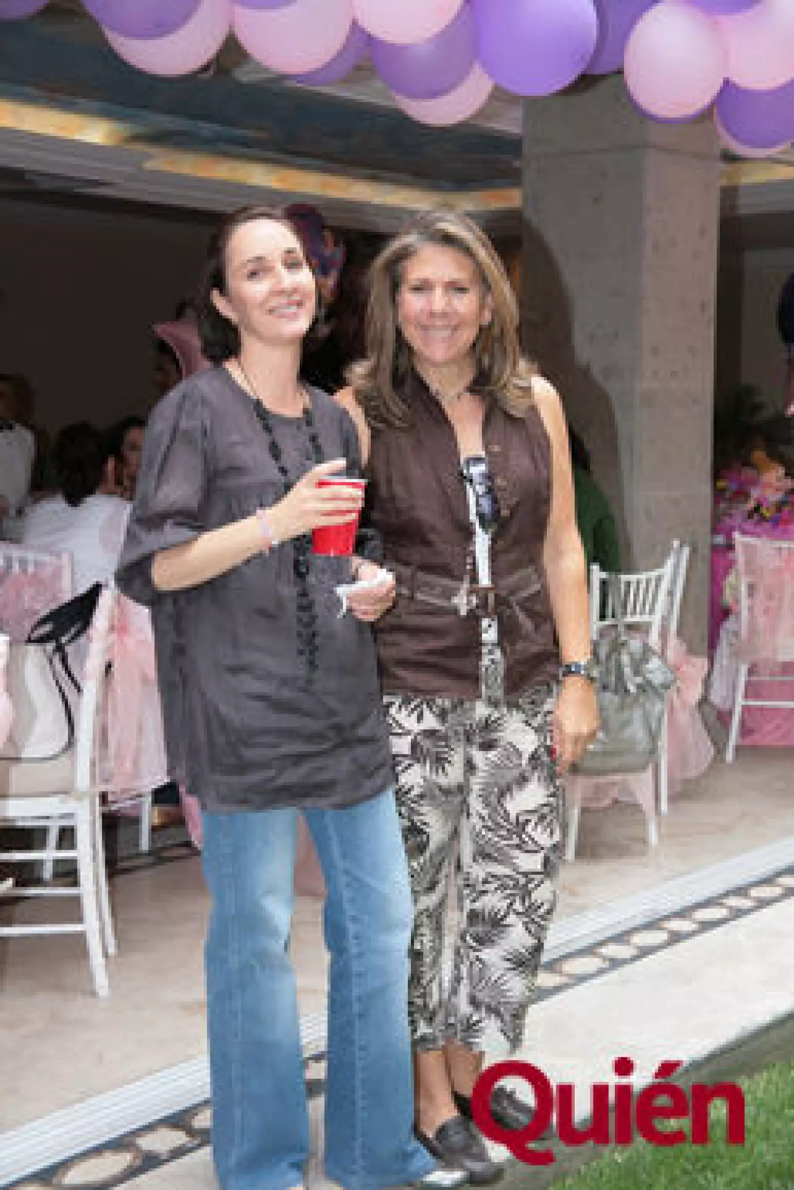 Katya Alvarez, Martha Abedrop