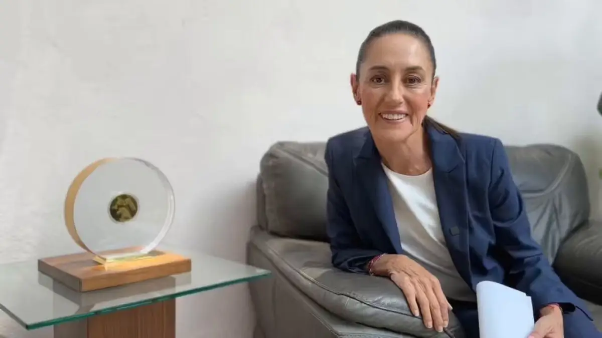 Sheinbaum en casa de transición