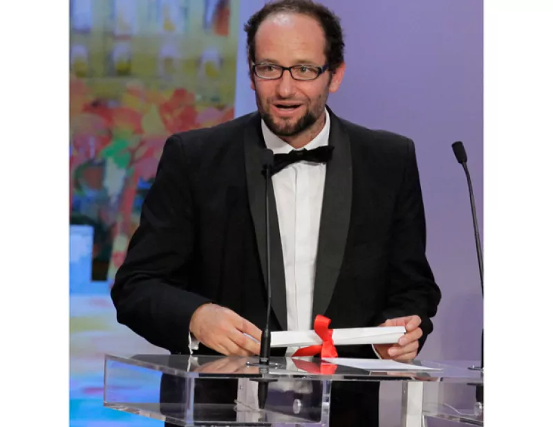 Carlos Reygadas ganó el premio como Mejor Director por su película "Post tenebras lux", en la edición número 65 de este reconocido festival internacional de cine.