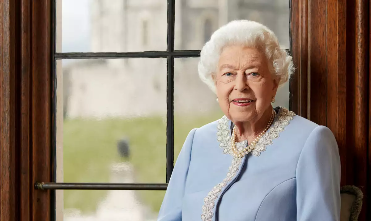 (El retrato oficial del Jubileo de Platino de la Reina Isabel II de Gran Bretaña)