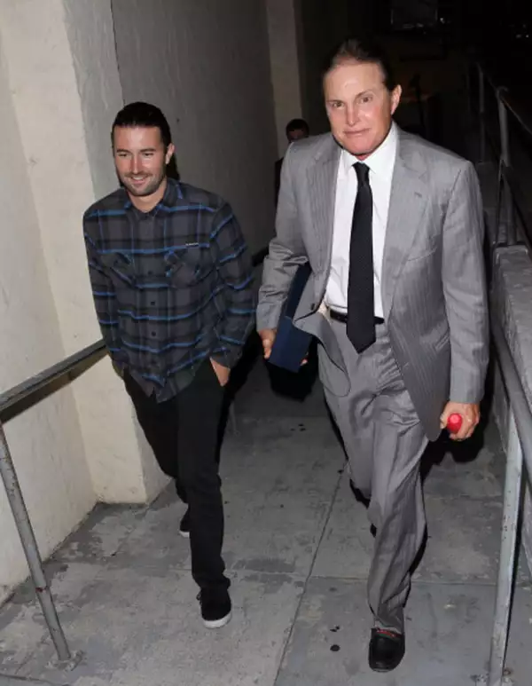 Bruce, ahora conocido como Caitlyn, con su hijo Brandon.