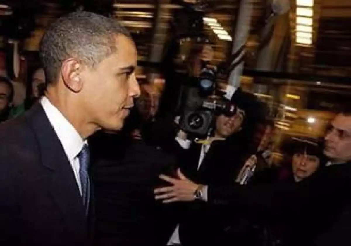 Rumores sobre una conferencia de Obama mantenían a los reporteros a la expectativa. (Foto: Reuters)