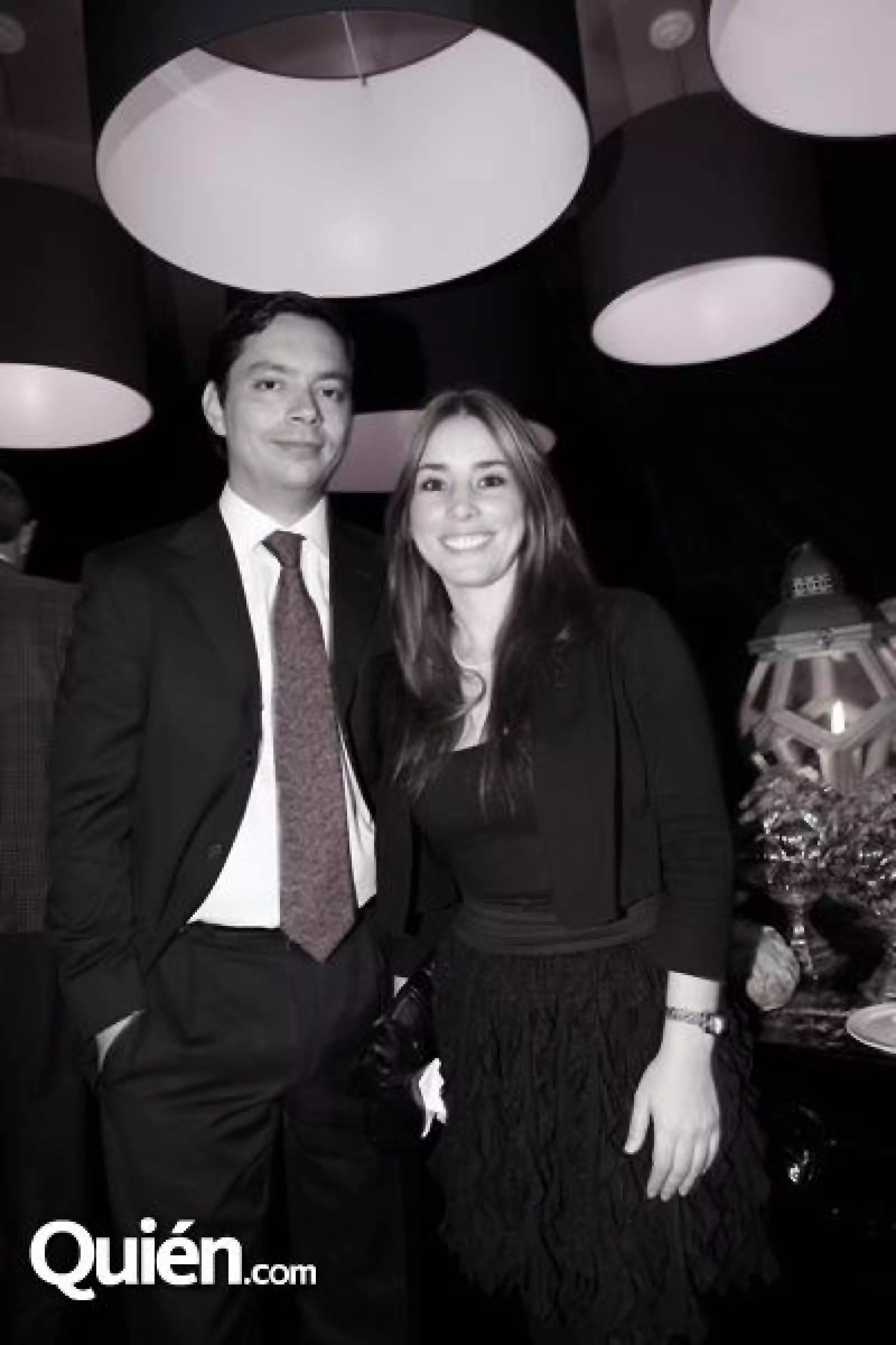 Gabriel Sánchez,Paulina Romo