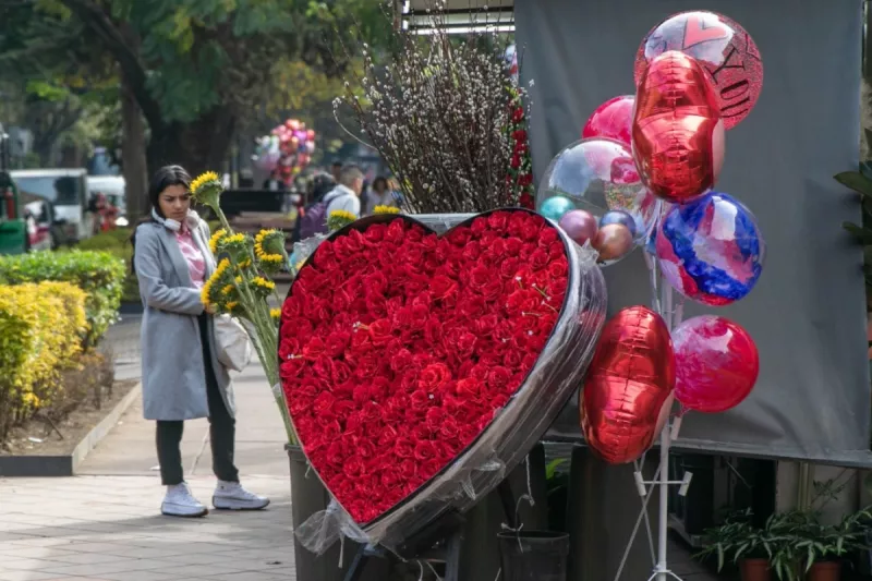 Ramo de flores buchón precio en el Mercado de Jamaica