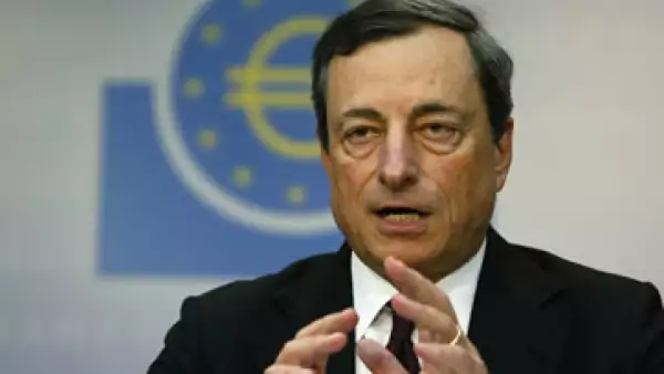 El presidente del BCE, Mario Draghi, considera que los bancos de la eurozona requieren ayuda estatal para impulsar su base de capital. (Foto: Reuters)