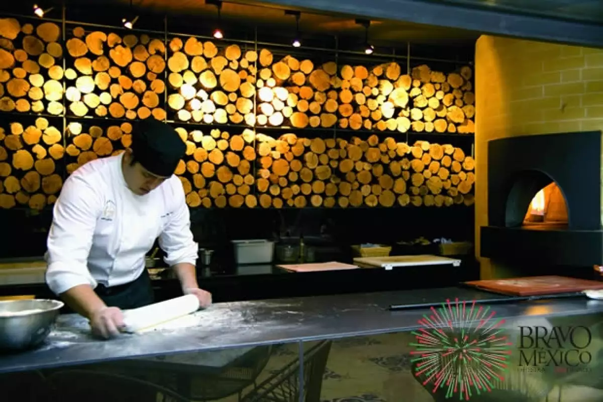 Llegó a la colonia Roma Richard Sandoval, chef creador del “modern mexican” en Nueva York. Olivia es el nombre de la “lonchería” del hotel.