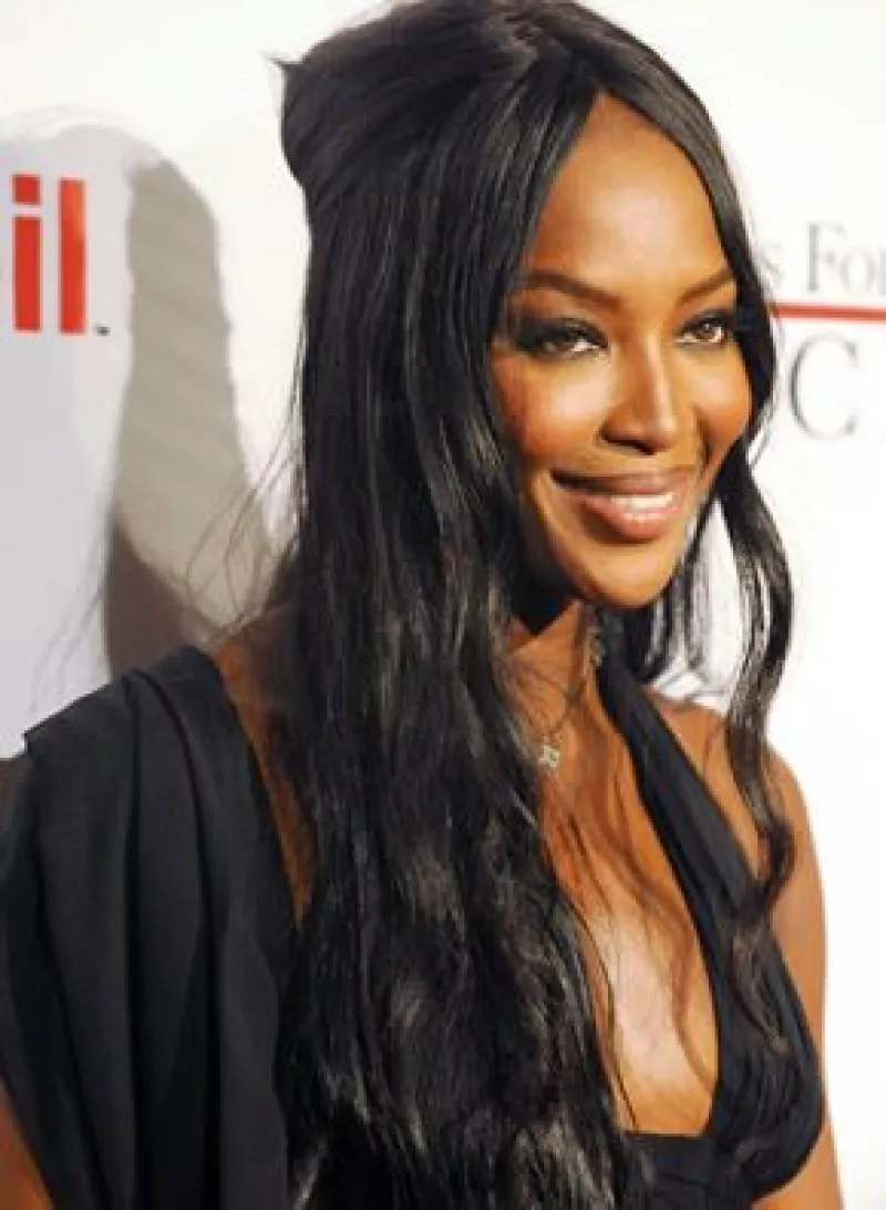 El empresario Matteo Marzotto aseguró que él fue víctima de la agresividad de la modelo.