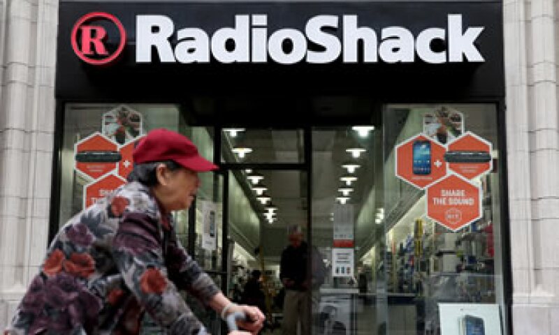 RadioShack intentó cerrar 1,100 tiendas este año pero rebajó la cifra a 200 (Foto: Getty Images)