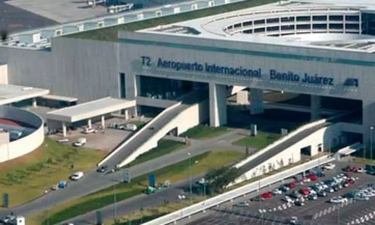 AeropuertoMexico02