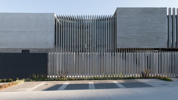 Corporativo Anteus Constructora, a detalle