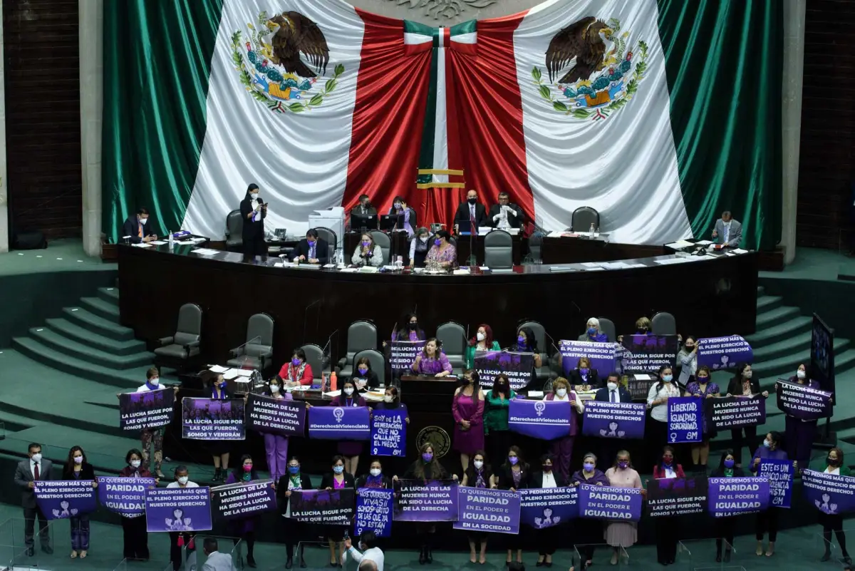 Diputadas y diputados de la 65 Legislatura en San Lázaro