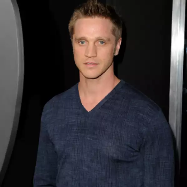 Devon Sawa