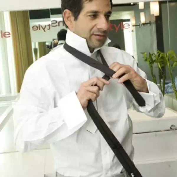 Además, el actor consejos de moda al por mayor.
