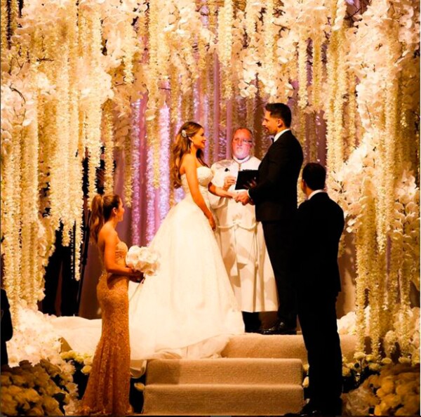 Sofía Vergara y Joe Manganiello se casaron en una romántica ceremonia.