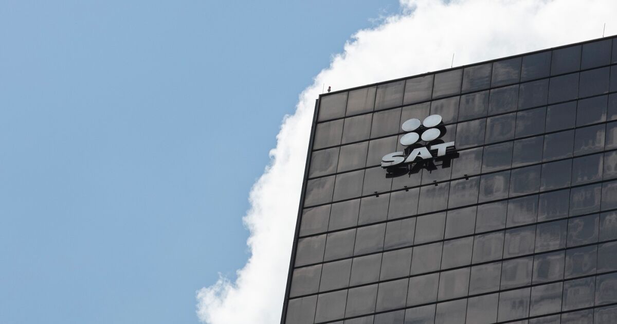 10.000'den fazla kişi sahte faturalarla SAT sınavını dolandırdı