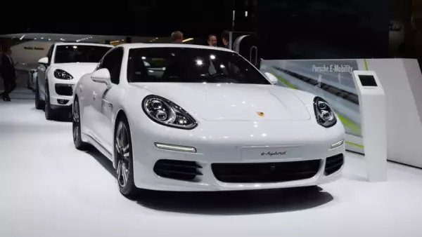 Porsche híbrido