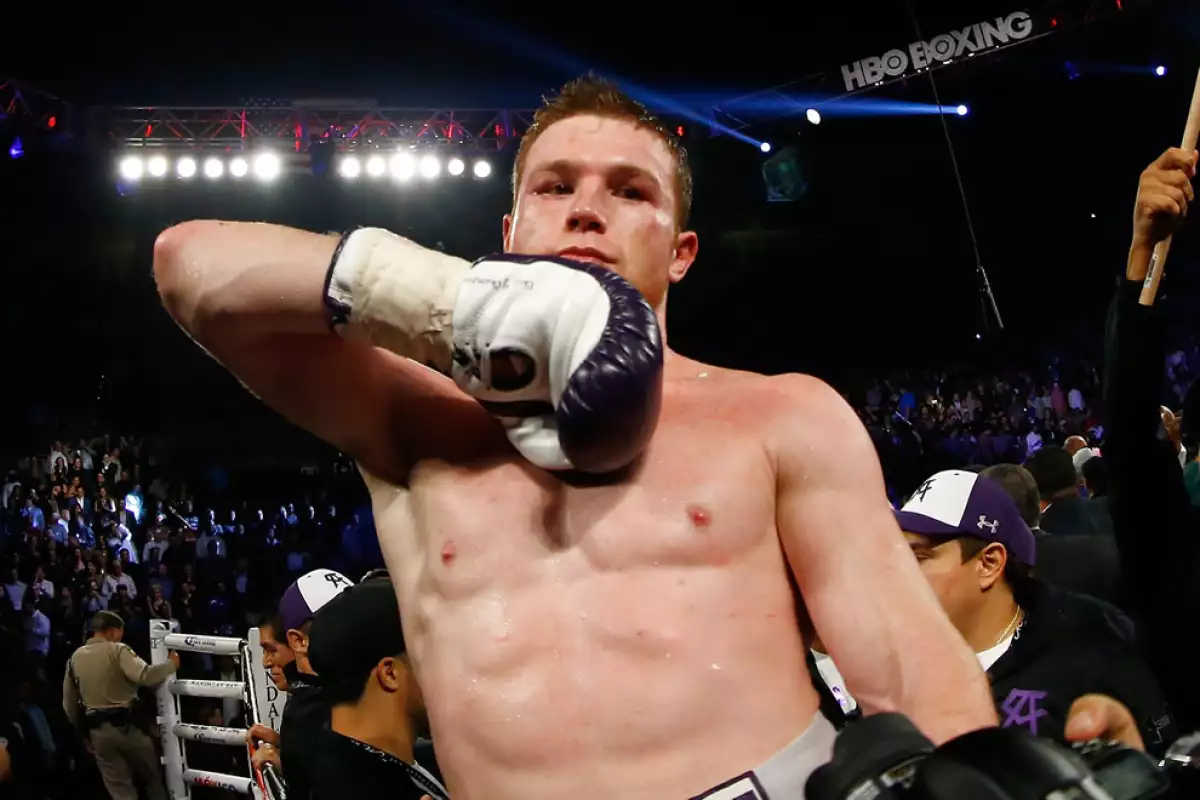 "Canelo".