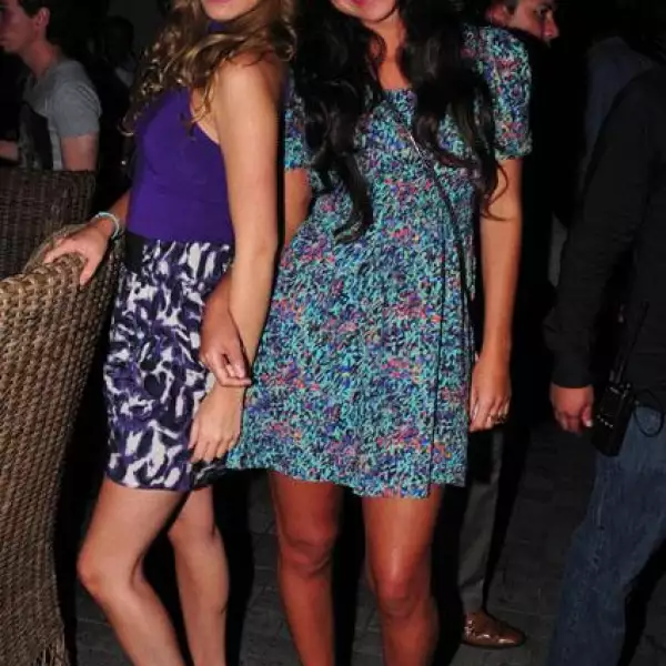 CLUB 55 CELEBRA JANAINA JACQUES Y LORENA GONZALEZ