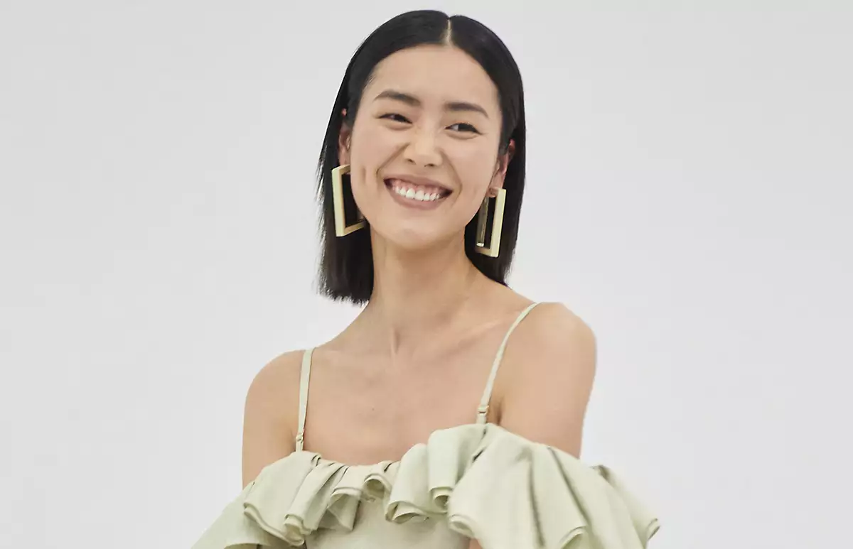 Jacquemus m fsh F20 013-body scrub-exfoliante corporal.jpg