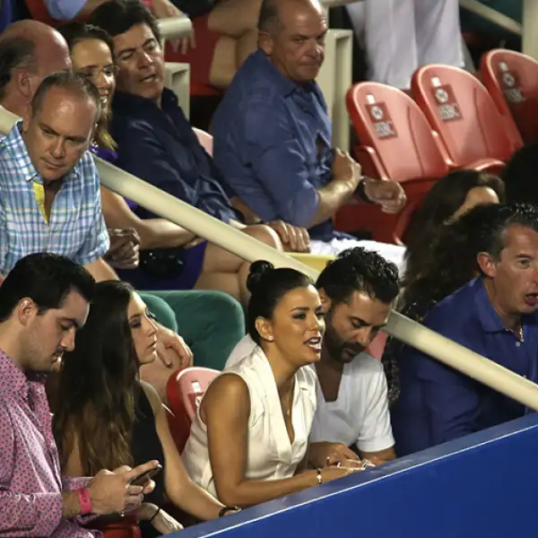 Eva Longoria,Pepe Bastón